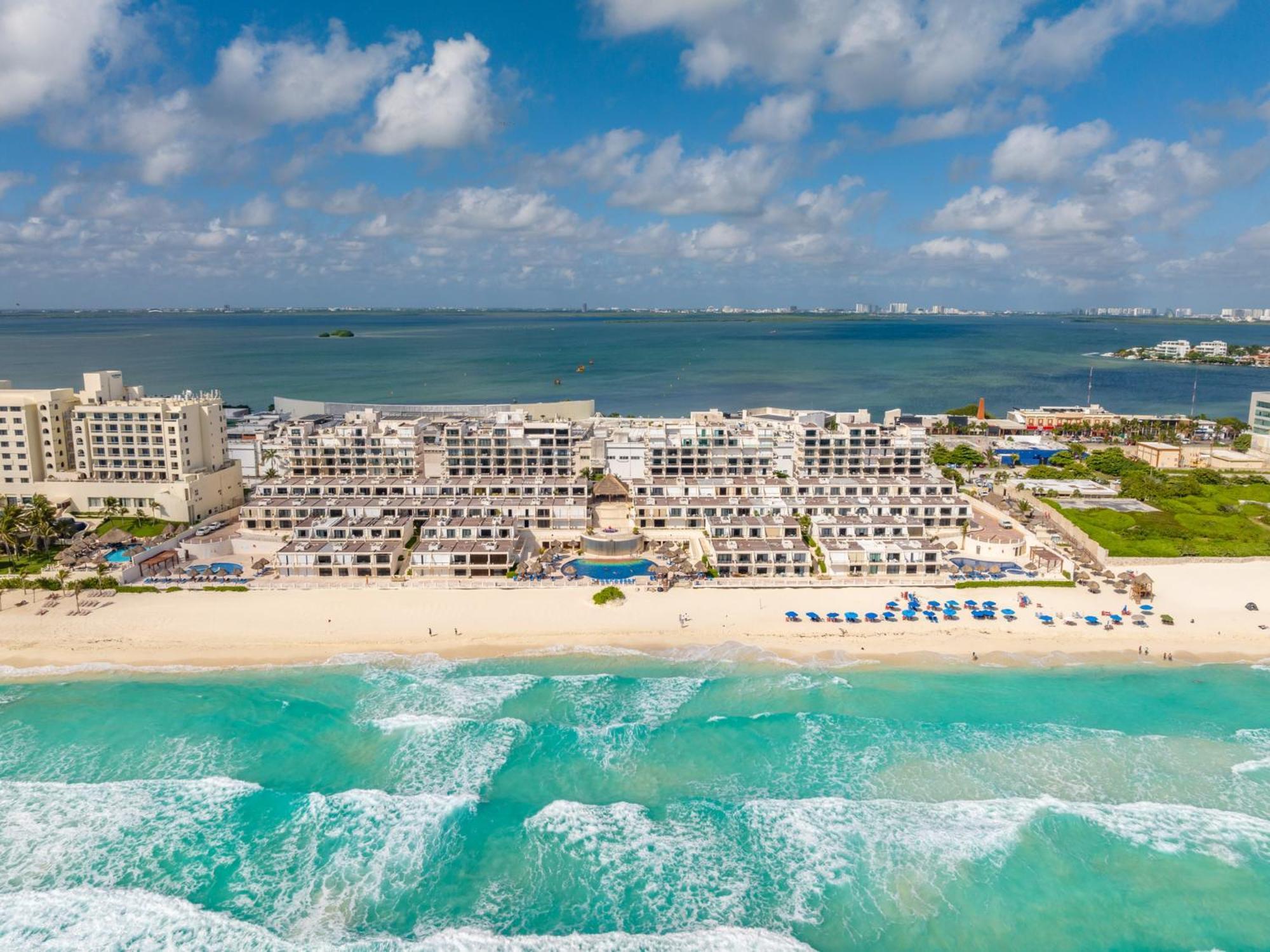 Ferienwohnung Sparkling Ocean View In Cancún Exterior foto